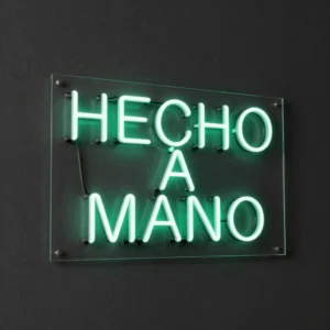 Hecho a Mano